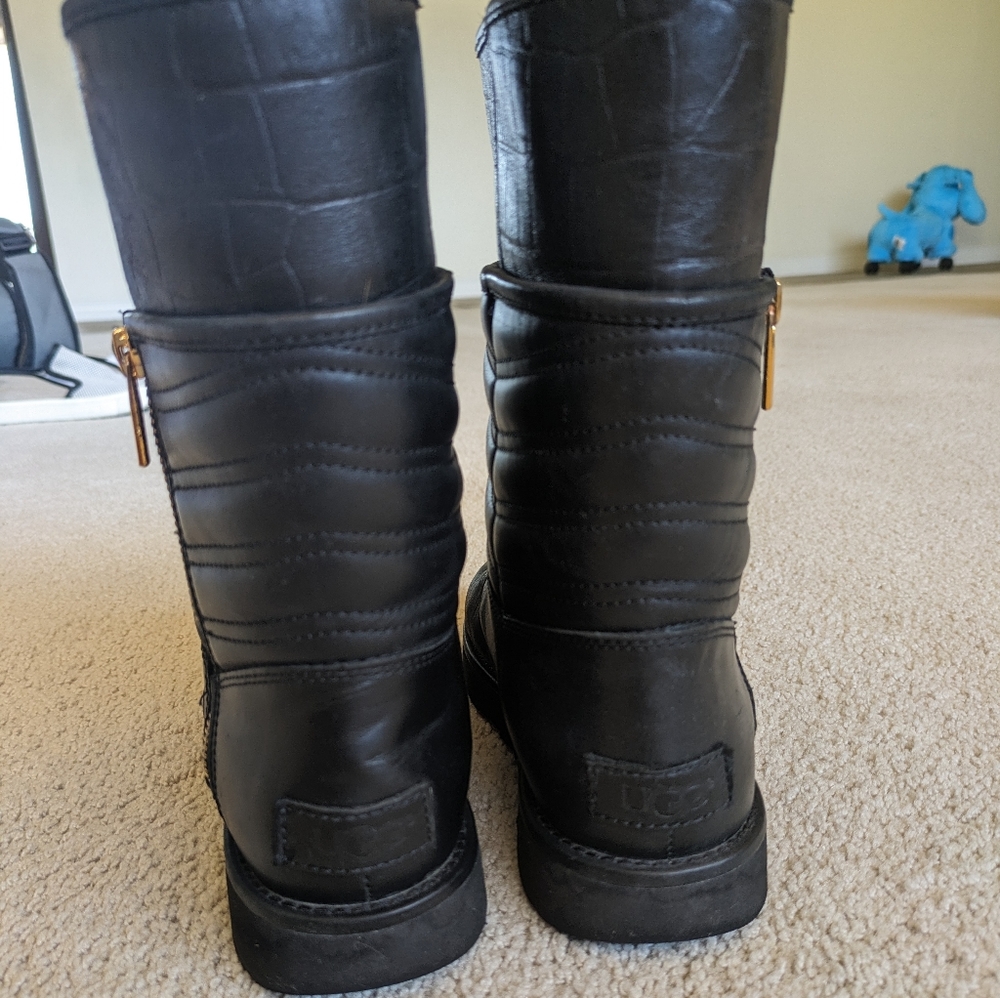 Uggs black leather - Picture 2 of 4